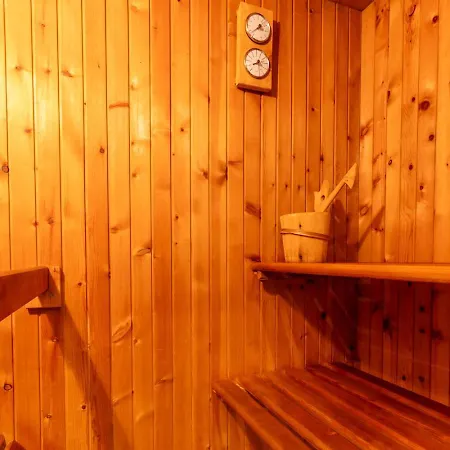 Noble Floor - Private Sauna Lukka