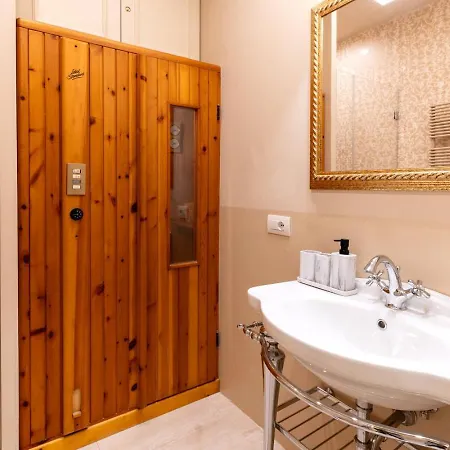 Διαμέρισμα Noble Floor - Private Sauna *