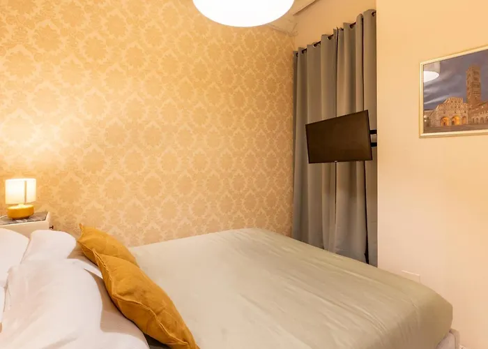 Noble Floor - Private Sauna Λούκα